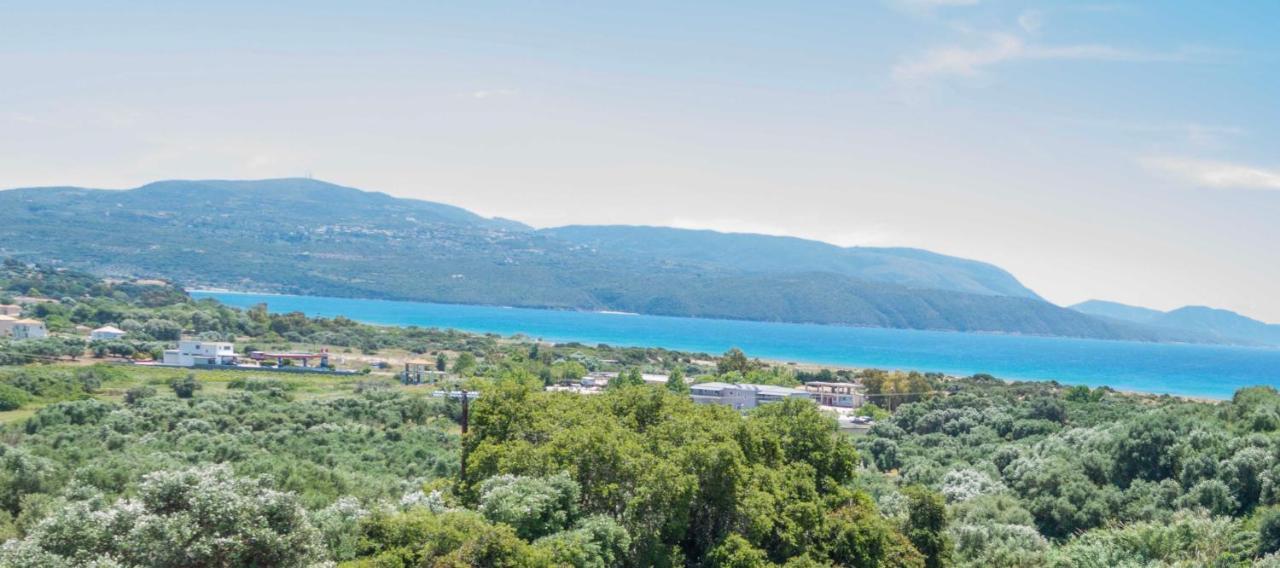 Ilias Apartments Finikounta Dış mekan fotoğraf