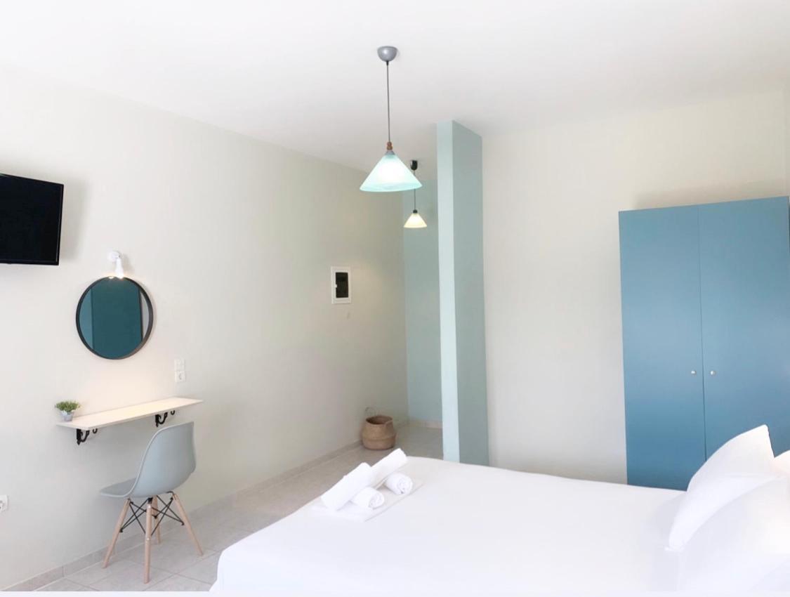 Ilias Apartments Finikounta Dış mekan fotoğraf