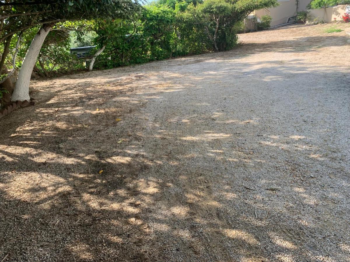 Ilias Apartments Finikounta Dış mekan fotoğraf