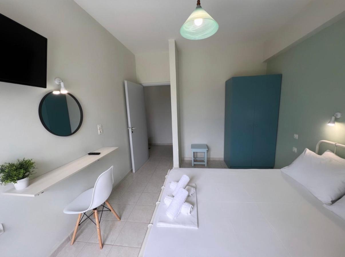Ilias Apartments Finikounta Dış mekan fotoğraf
