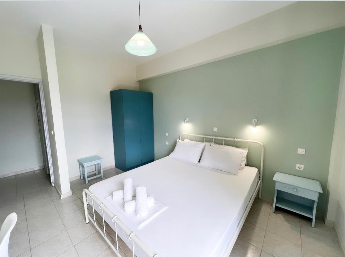 Ilias Apartments Finikounta Dış mekan fotoğraf