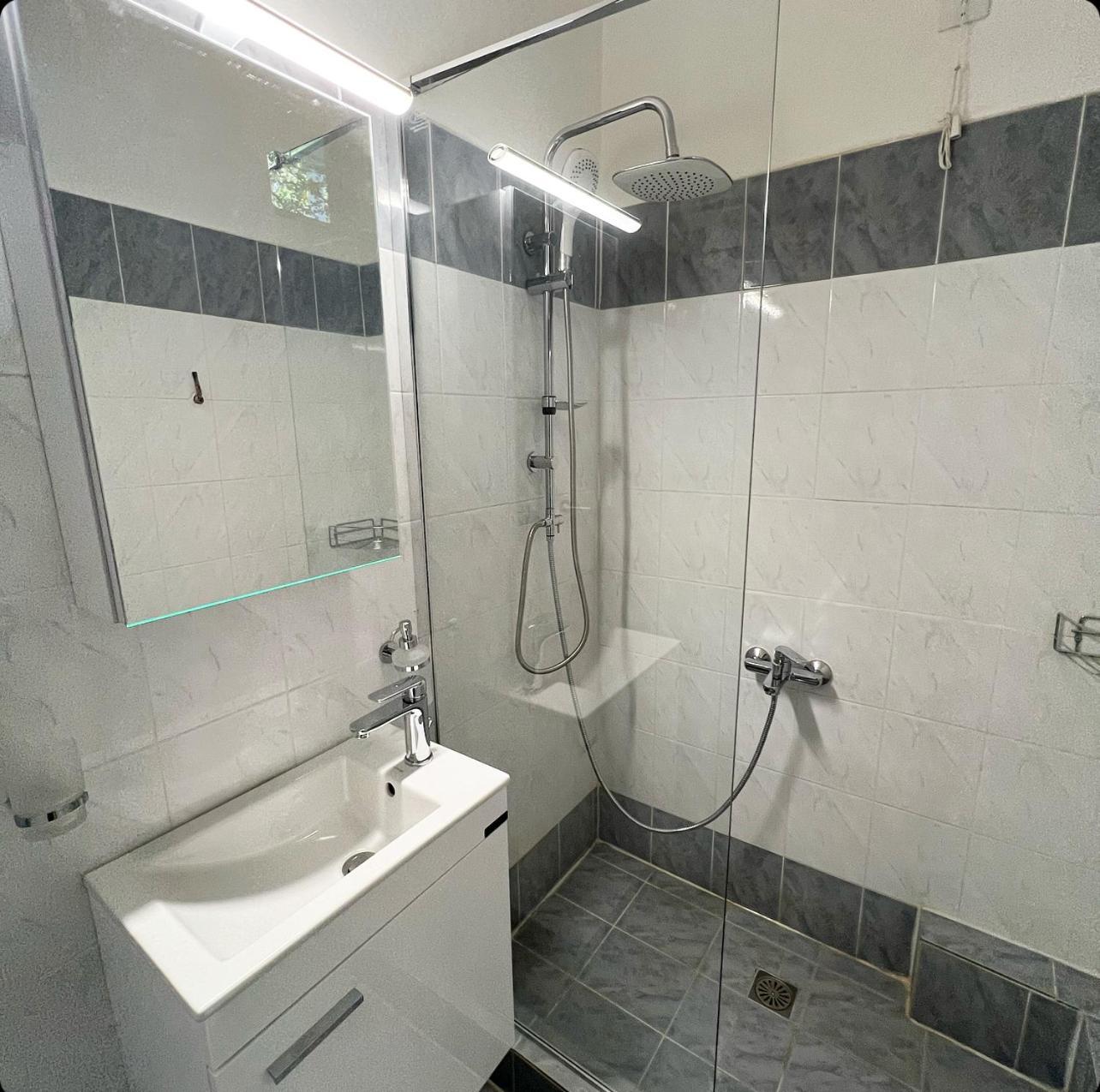 Ilias Apartments Finikounta Dış mekan fotoğraf